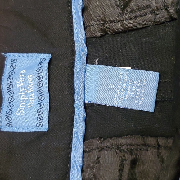 Simply Vera Vera Wang dress shorts, size 6* all black & pockets - Picture 3 of 8